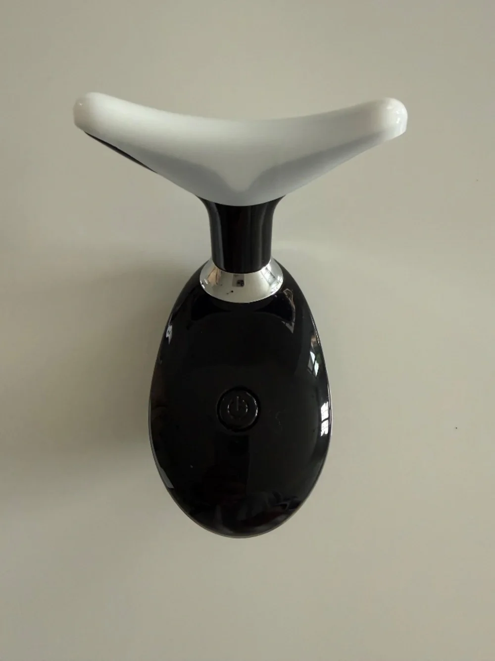 Intense Pulsed Light Wrinkle Reducing Instrument ES-1081 with USB charging cable